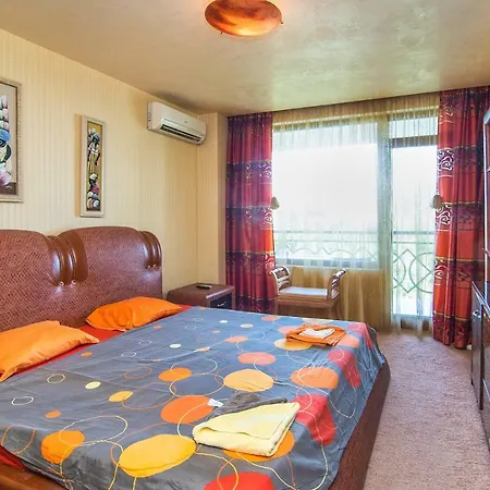 Apartmán Front Beach Designer Zlate písky
